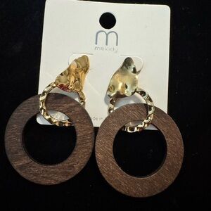 ✨FLASH SALE✨3 for$17🍀:Melody Wooden  Statement Earrings–Gold & Wood Tones